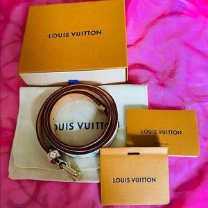 100% Authentic Louis Vuitton Beautiful Ladies Murakami Belt EUC sz US 36/90EU